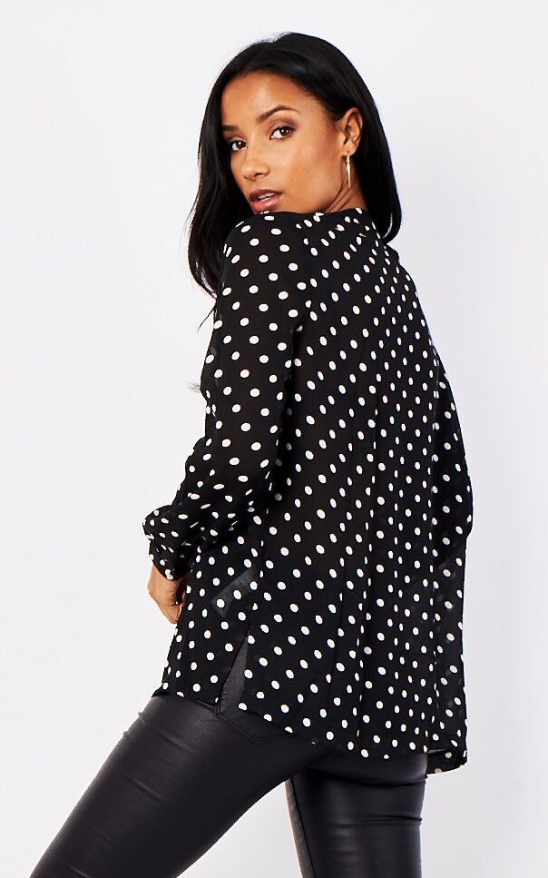 Bev Polka Dot Long Sleeve Blouse In Black