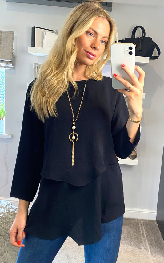 3/4 Sleeve Relaxed Layered Top with Necklace In Black