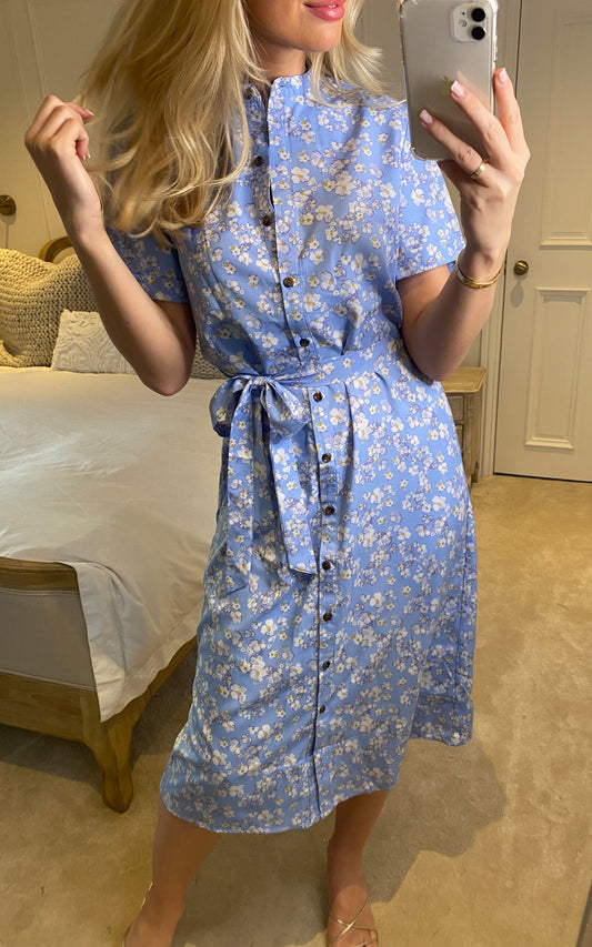 White floral print button down midi shirt dress with standing collar in light blue
