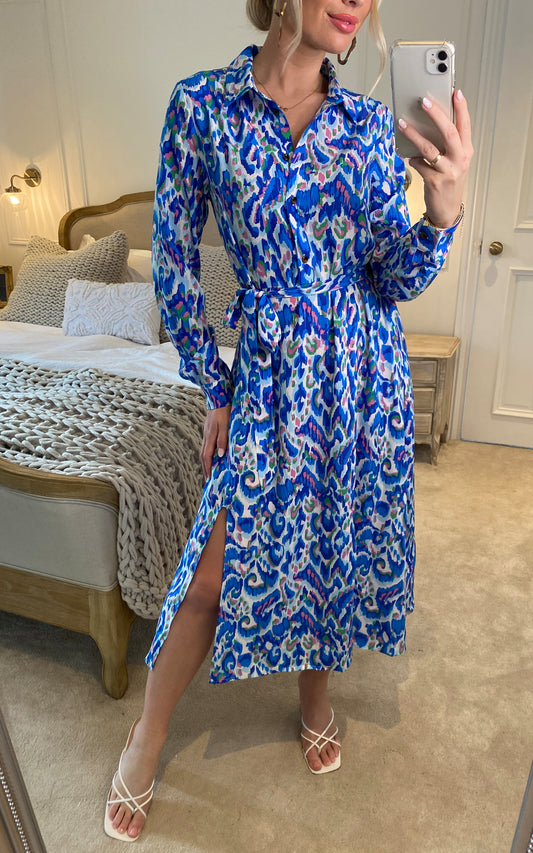 Midi shirt dress with belt fastening in blue abstract print