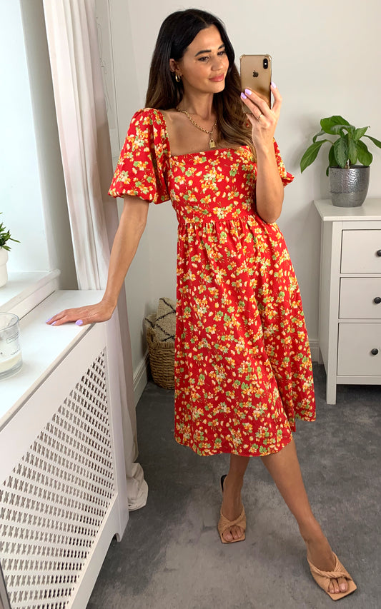 Floral print puff sleeve midi dress in red