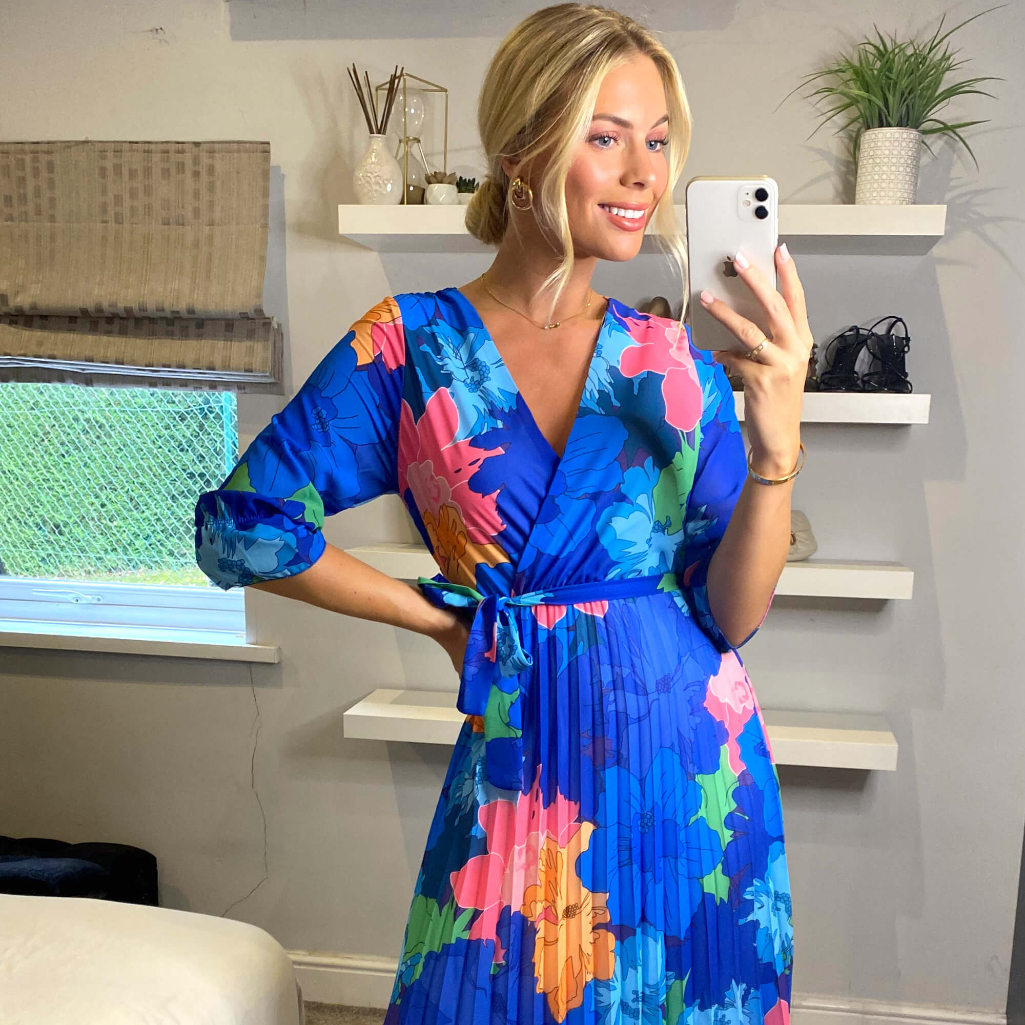 SHWING Dresses for Women 2023, Summer Attention-Grabbing Beach Dresses Hide  Belly Fat Slim-Looking Fashion Loose Dress, Blue, Small : :  Clothing, Shoes & Accessories