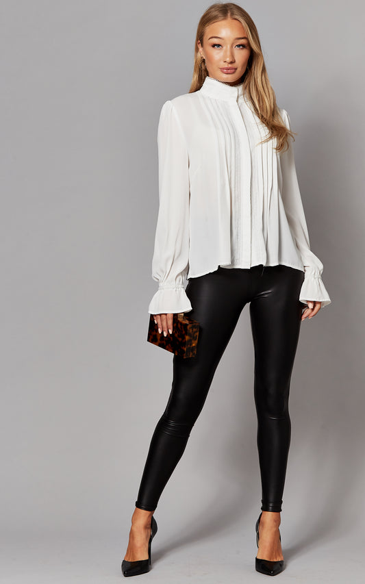 Leather Look Leggings in Black