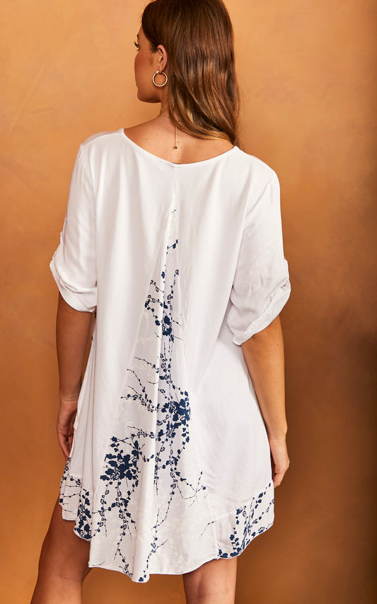Oversized T-Shirt with Leaf Print Detail in White