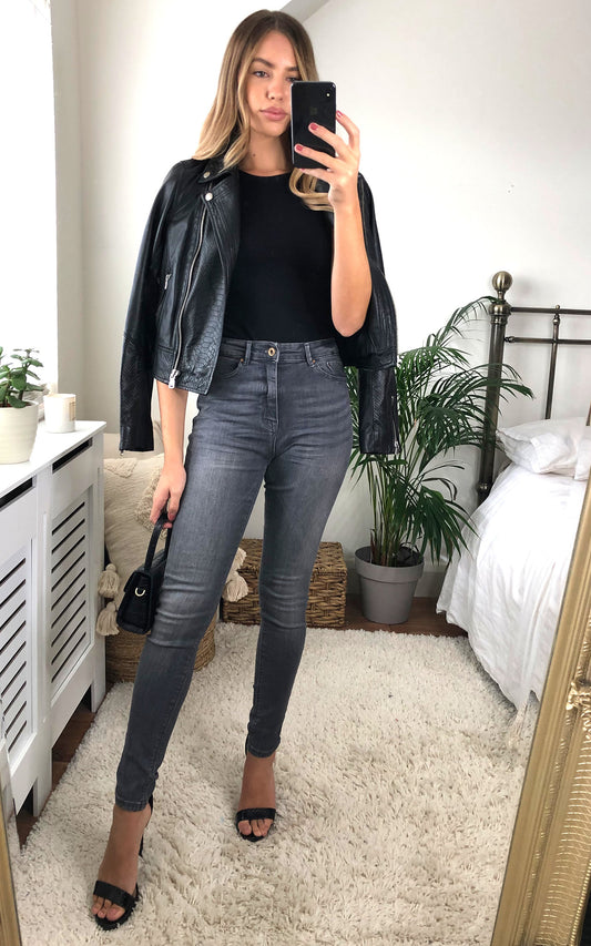 HIGH WAIST SKINNY JEANS in Grey
