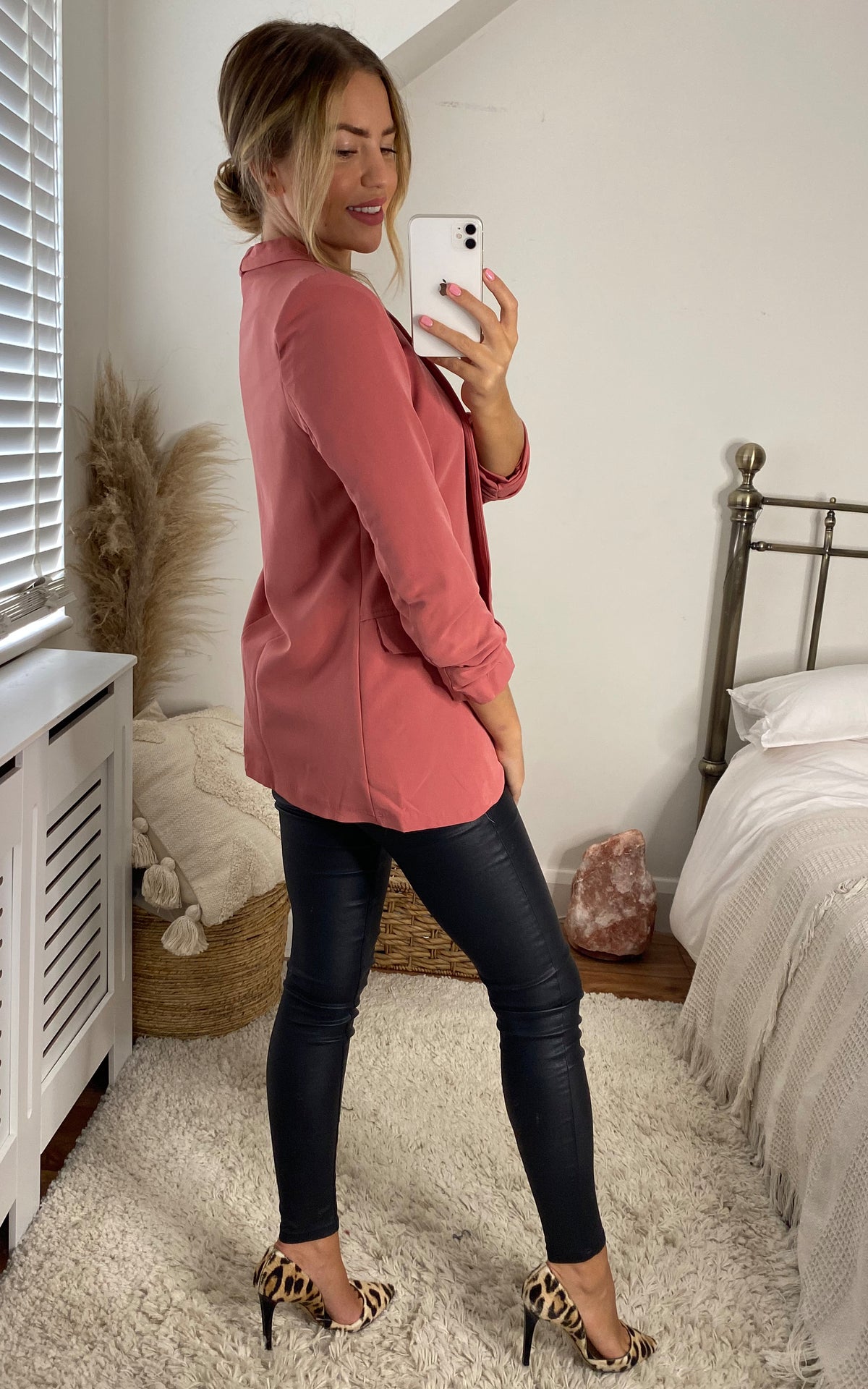 Oversized Rouched Sleeve Blazer in Pink