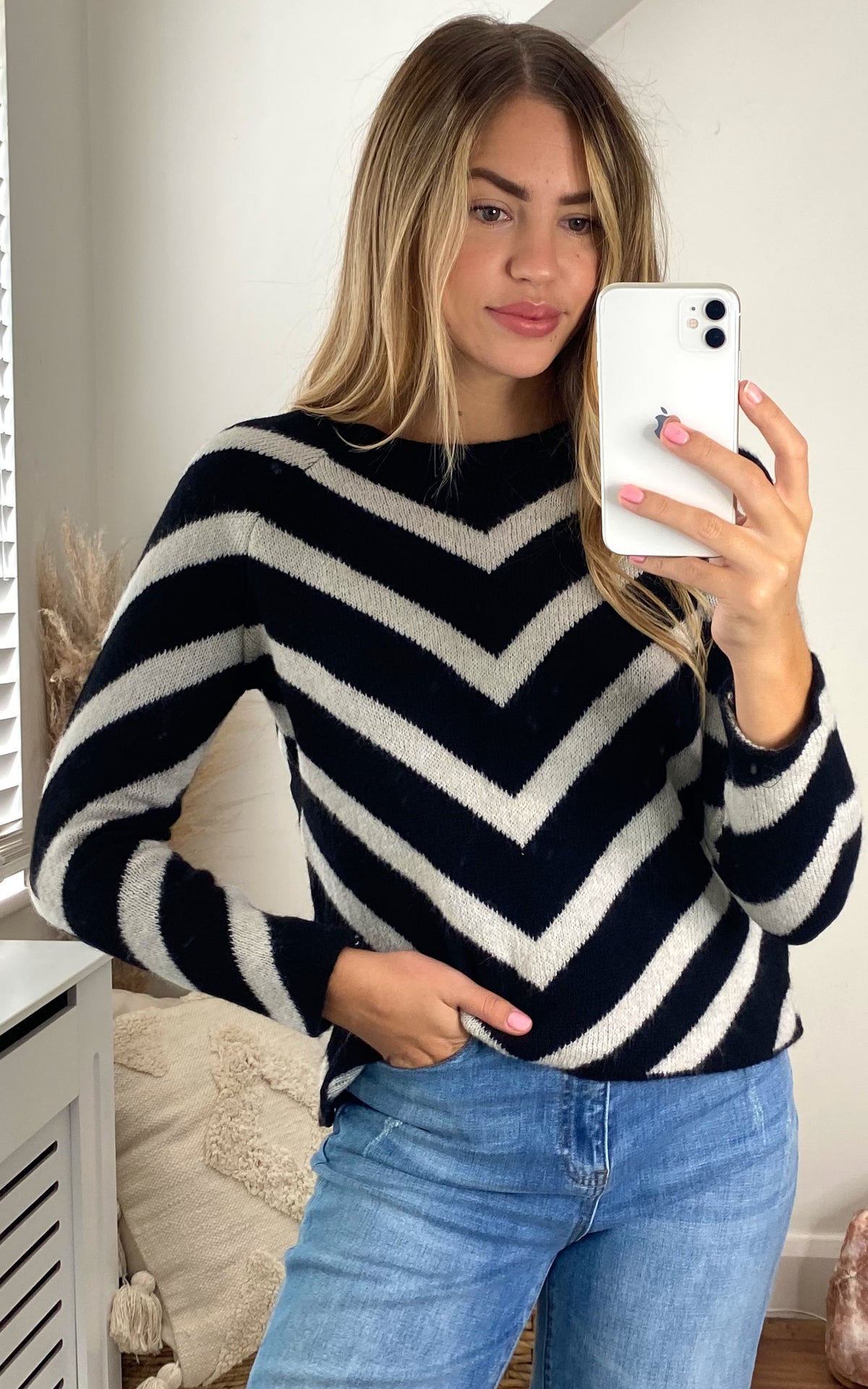 Long Sleeve Jumper with Chevron Stripes in Black and White