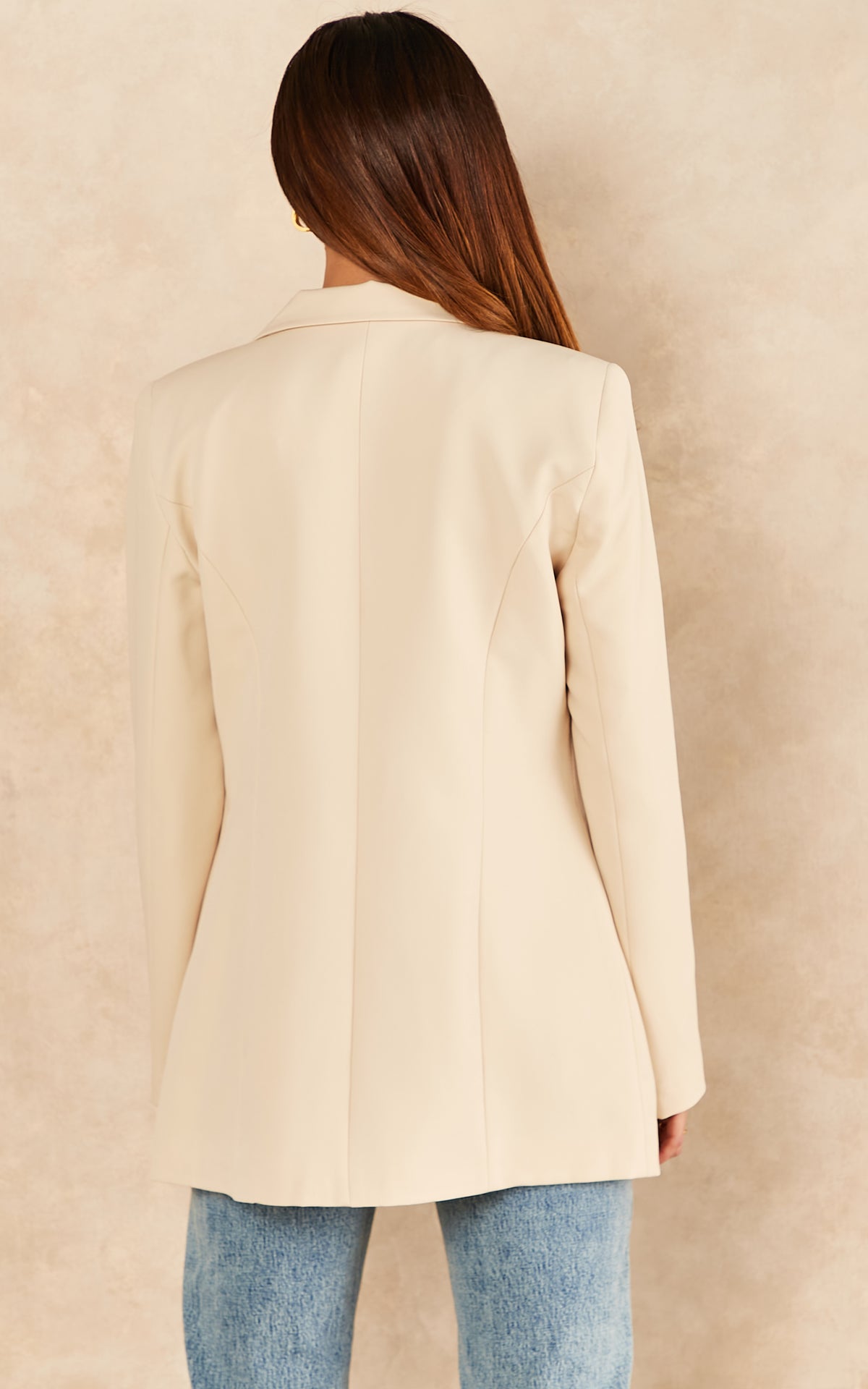 Oversize Longline Blazer with 4 Pockets in Beige