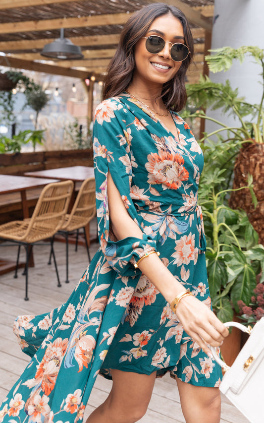 Spilt Sleeve Floral Wrap Dress in Green