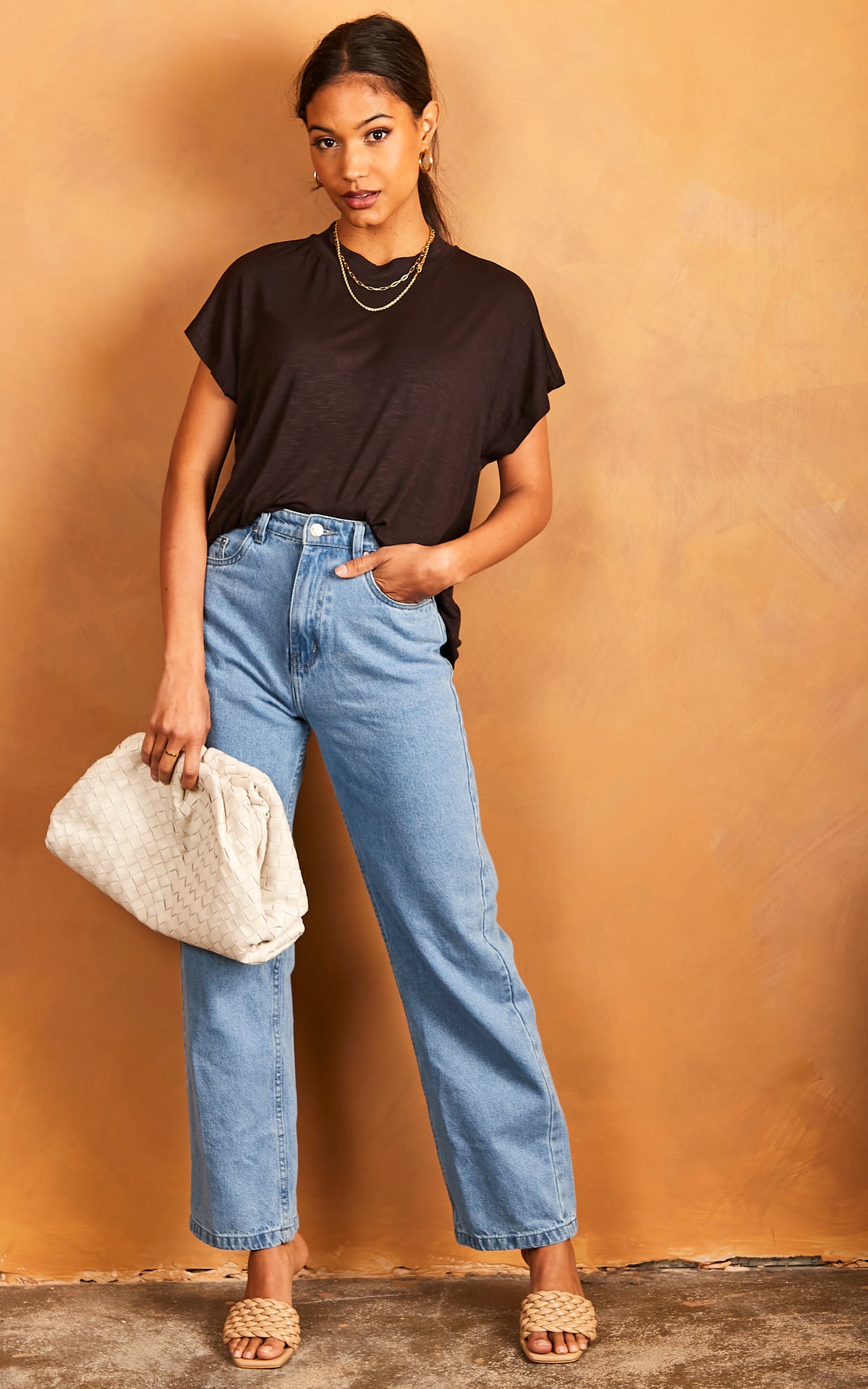 Short Sleeve High Neck T-Shirt in Black