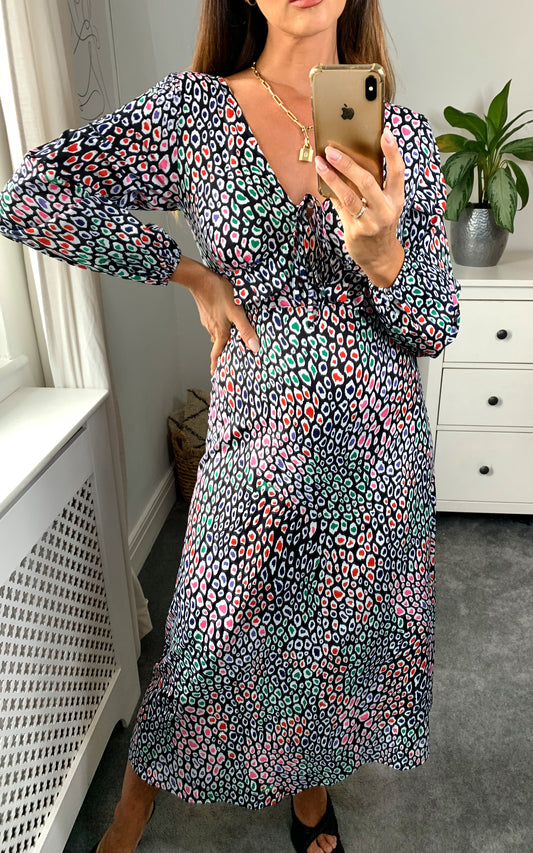 V-neck long sleeves leopard print maxi with frill detail in multicolour