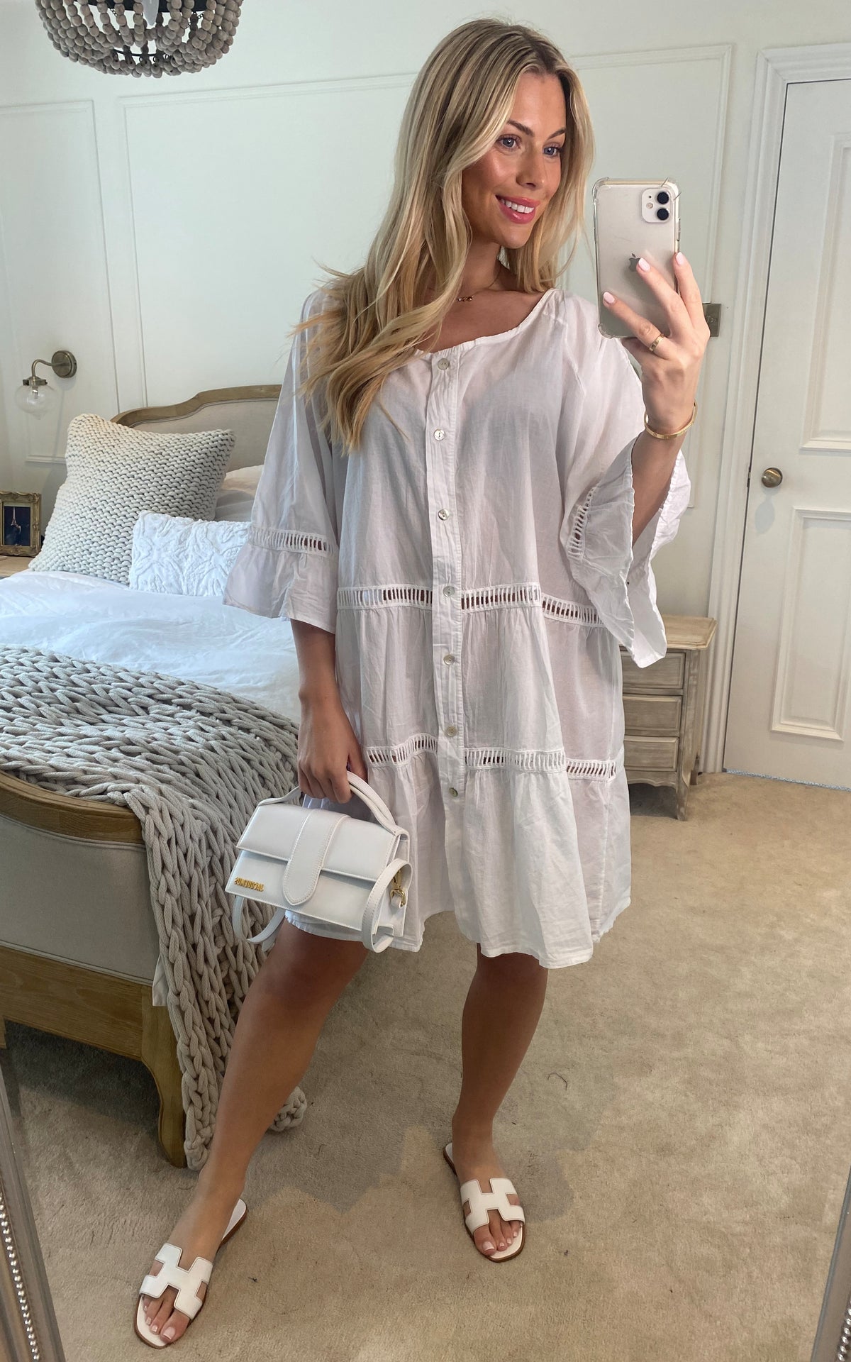 Short Sleeve Round Neck Ruffle Top in White