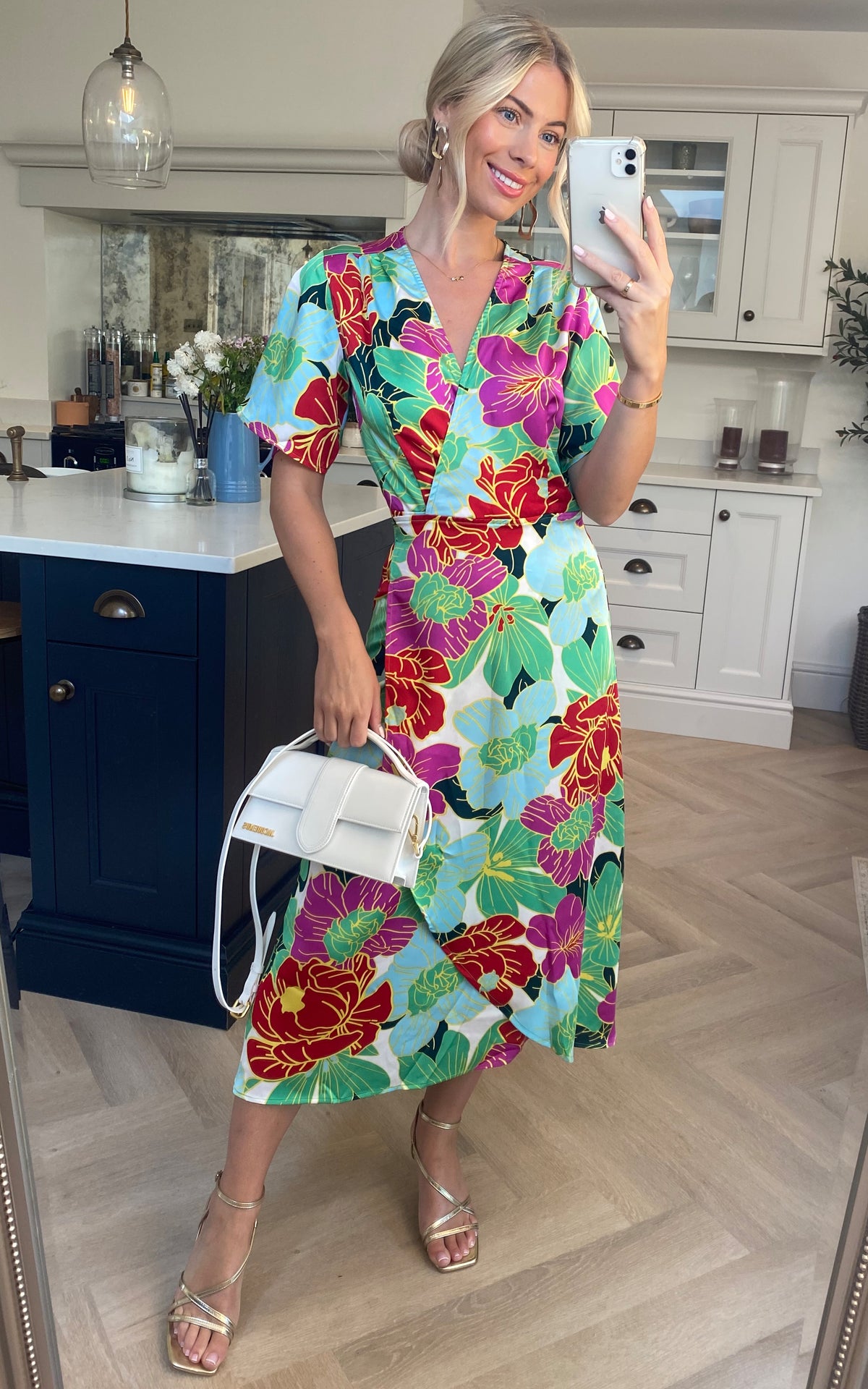 Floral print wrap dress in multicolour
