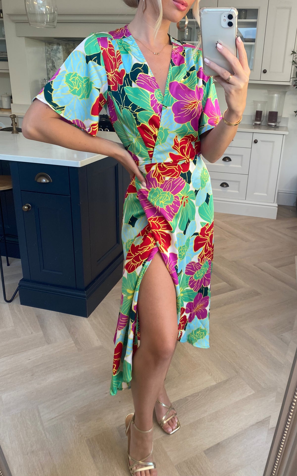 Floral print wrap dress in multicolour