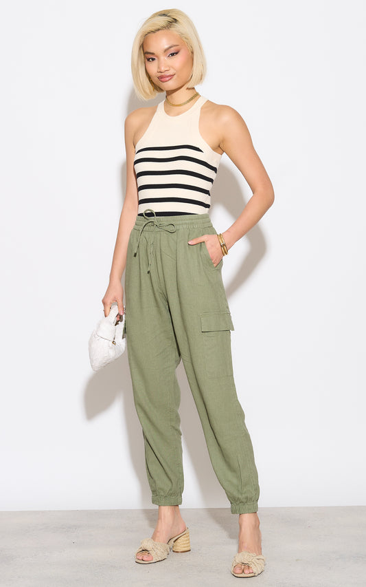 Linen Cargo Trousers in Khaki