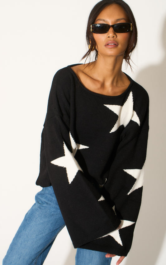 Wide Sleeve Oversize Black Jumper With White Star