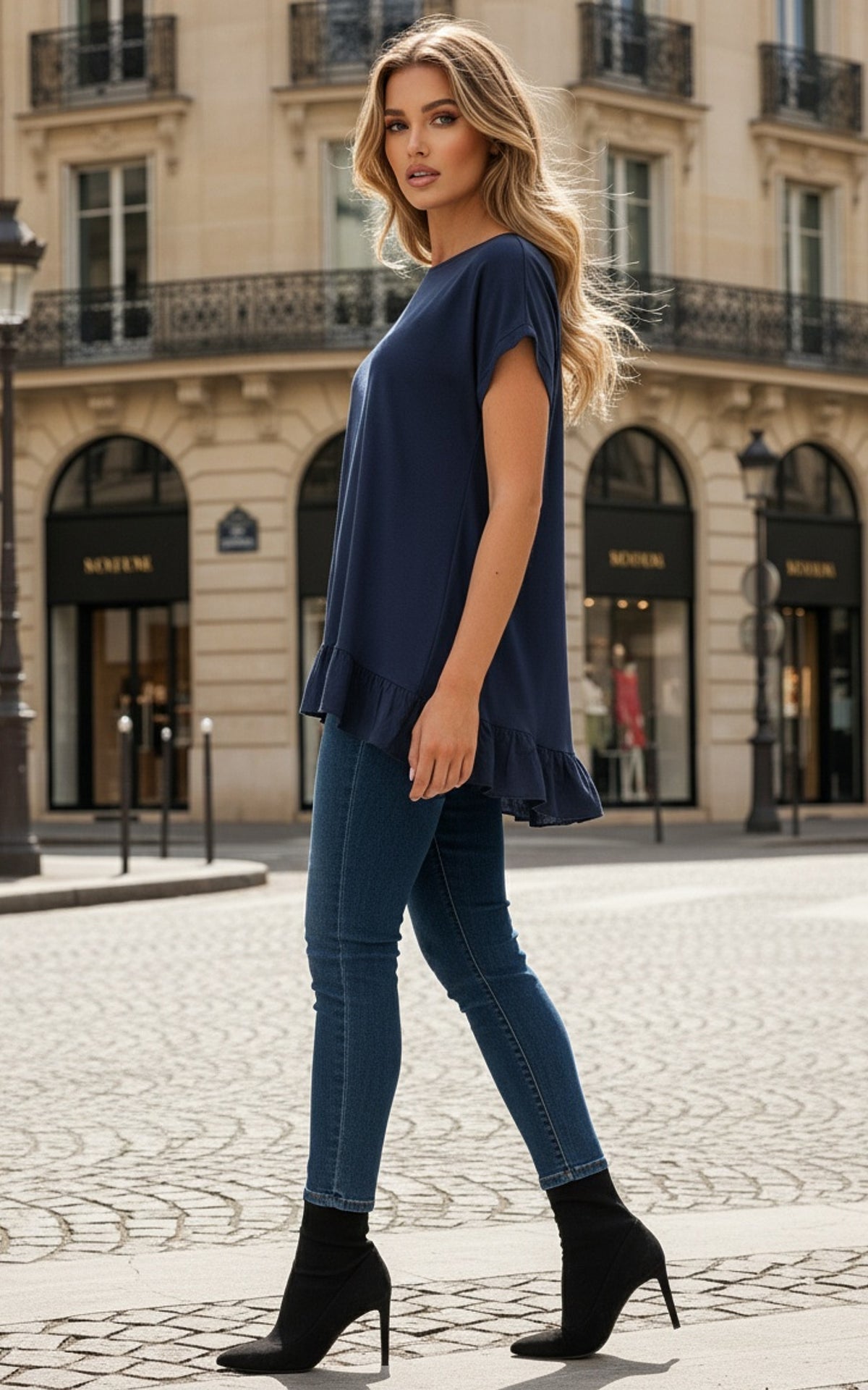 Dipped Frill Hem T Shirt Top in Navy