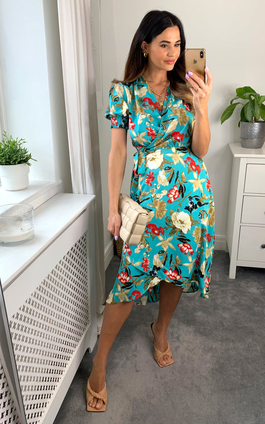 Floral print smocked short sleeves midi wrap dress in cyan