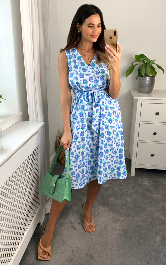 V-neck sleeveless blue floral midi dress with side pocket