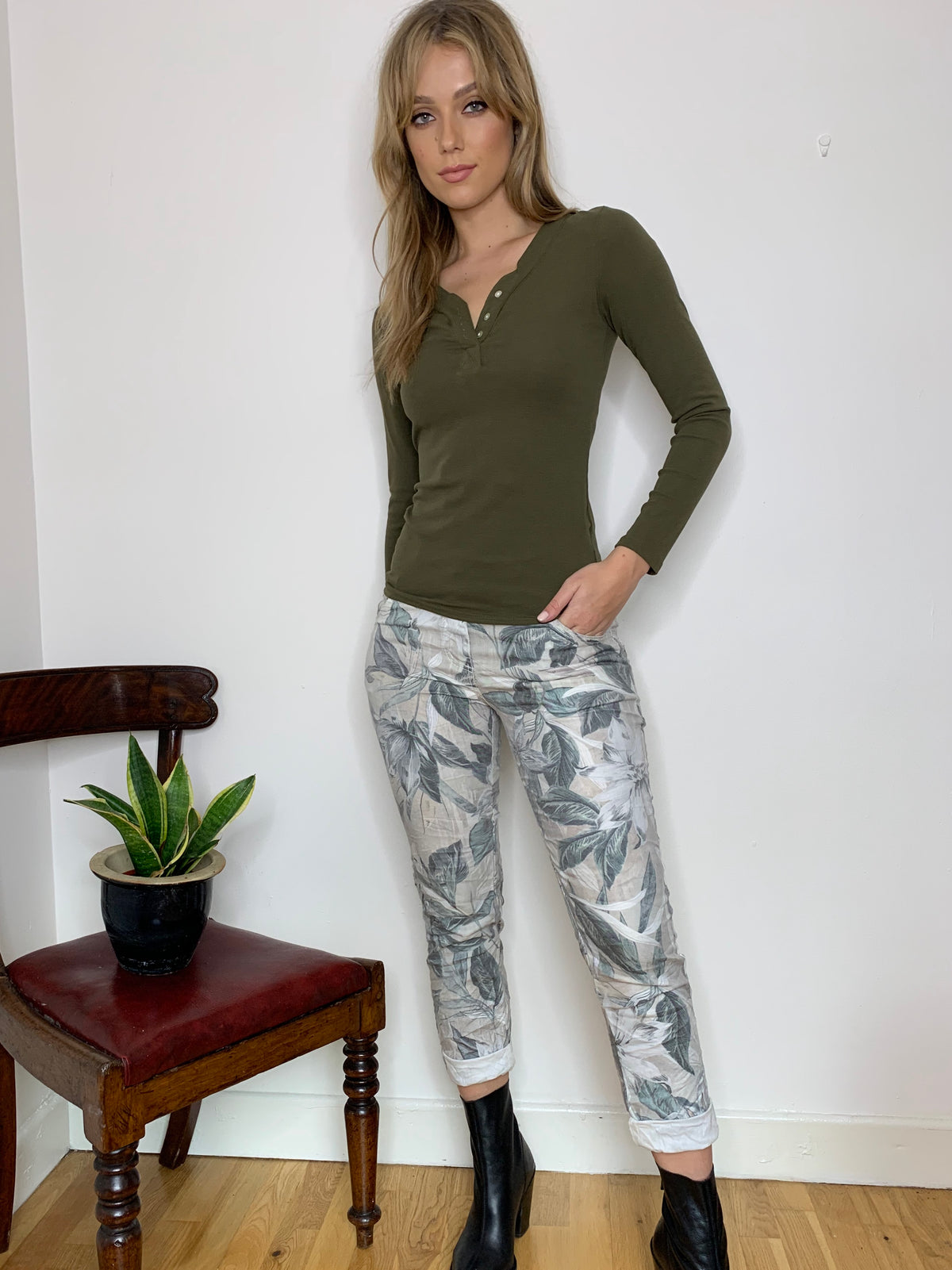 Lily Khaki Top
