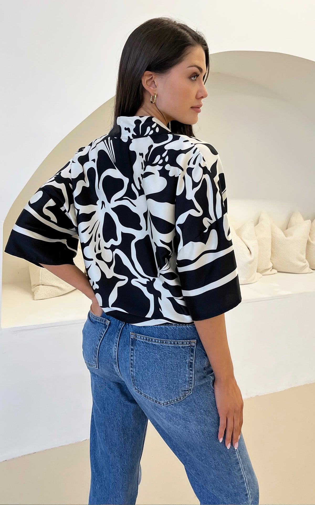 Black And White Abstract Printed Tie Waist Top
