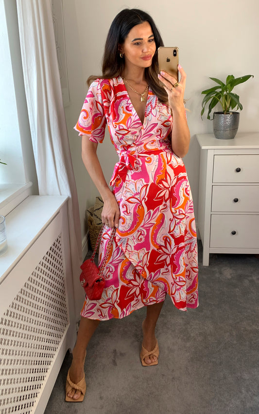 Floral print wrap dress with belt fastening in pink