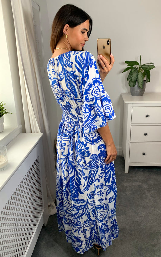 Oversized V Neck Detailed Floral Print Maxi Dress in Blue and White